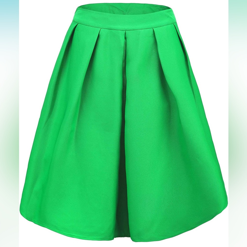 Women’s pleated skirt